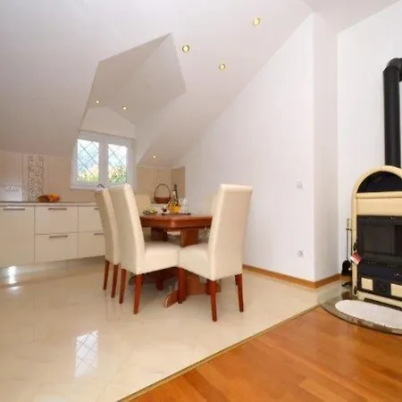 Franka アパート Kaštela