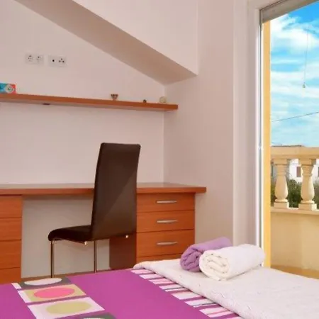 Franka アパート *