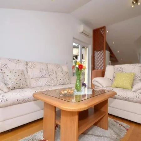 Apartamento Franka *